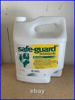 Safeguard Dewormer for Cattle Intestinal Parasites Worms Fenbendazole 10% Gallon