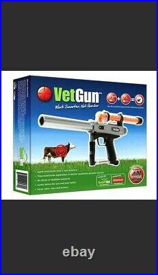 VetGun Projector to Deliver Insecticide-Filled Gel Capsules for Cattle