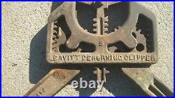 Vintage Leavitts Manufacturing Co. Cattle Dehorning Clipper
